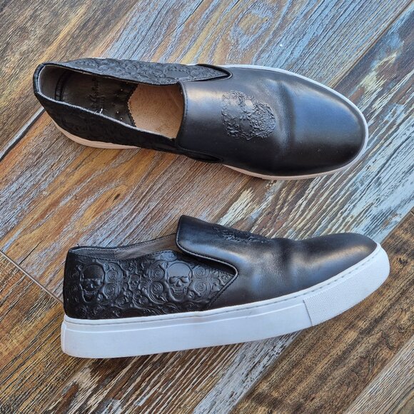Robert Graham Men's US8.5 Floyd Skull Embossed Black Leather Slip On Sneakers - Picture 1 of 10